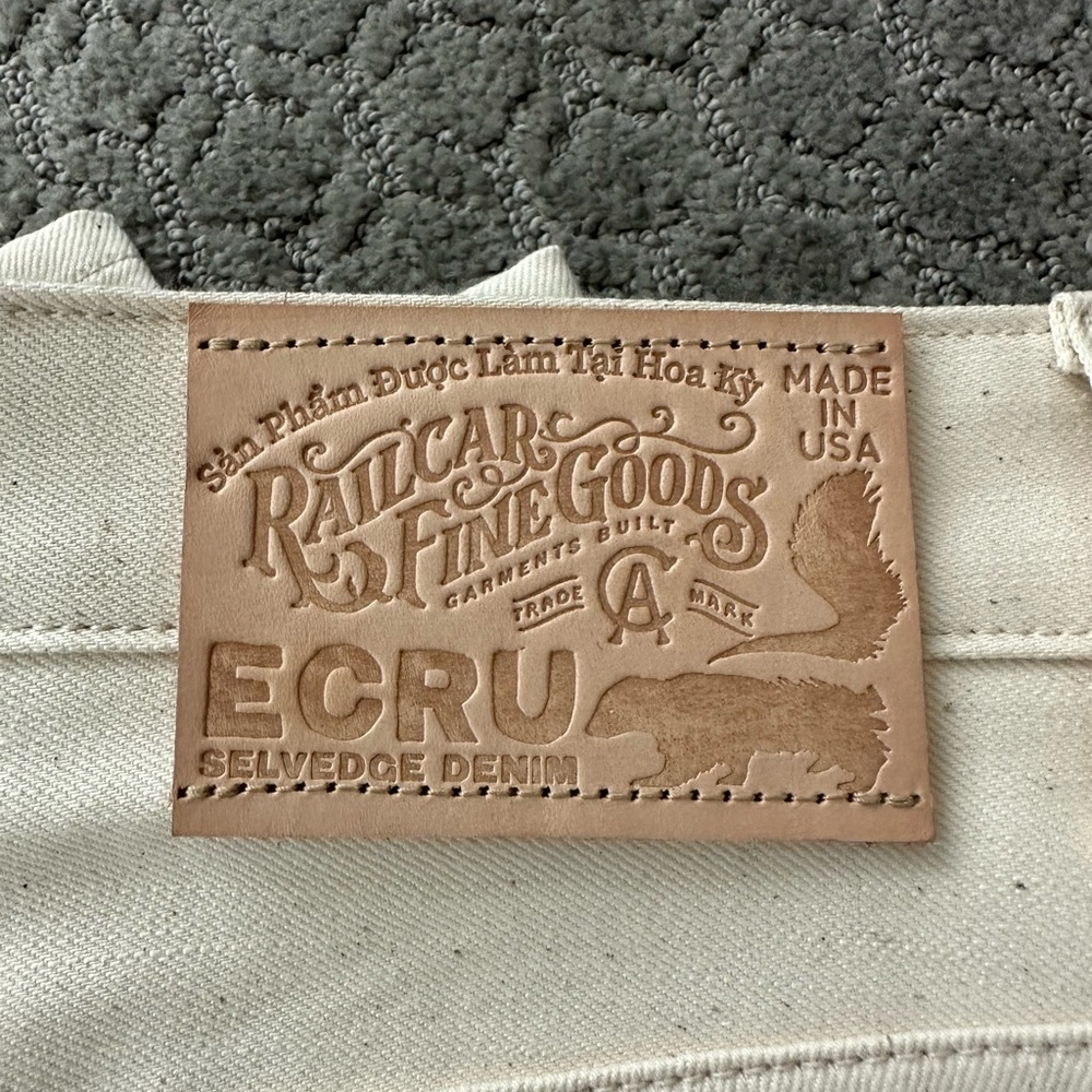 Railcar ECRU spikes